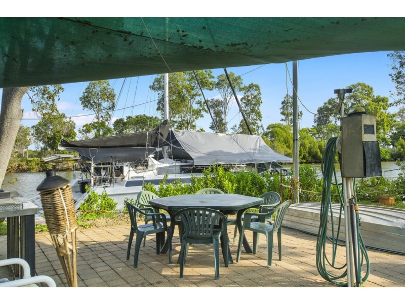 373 Beachmere Road, Beachmere QLD 4510 Ray White Caboolture Sold