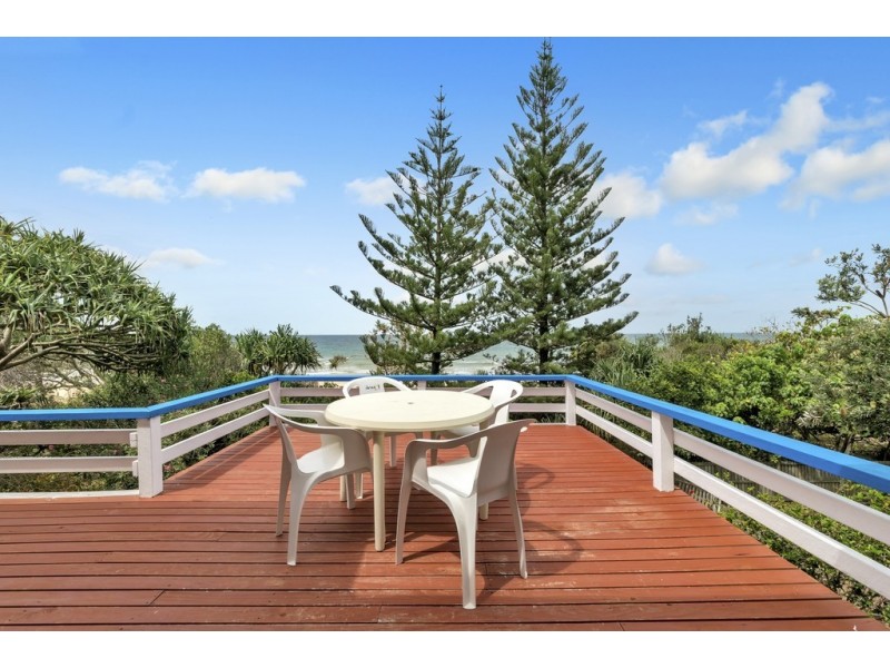 5 Wilson Avenue, Dicky Beach QLD 4551
