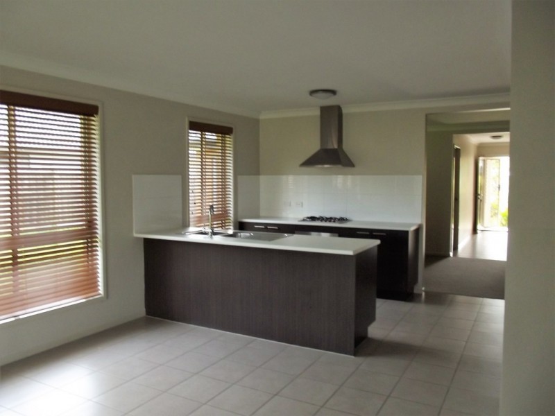 9 Steamview Court, Burpengary QLD 4505