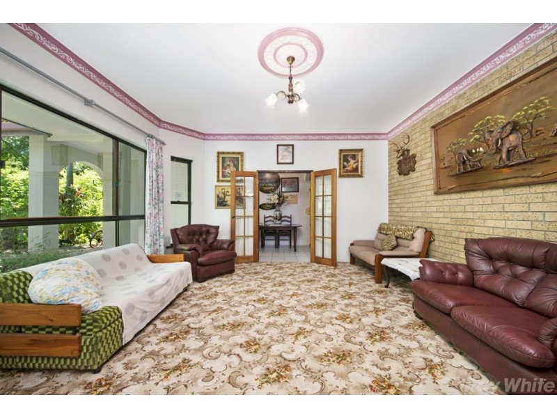 125 Fullertons Road, Glass House Mountains QLD 4518