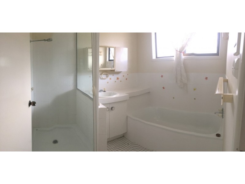 24 Meadow Street, Caboolture QLD 4510