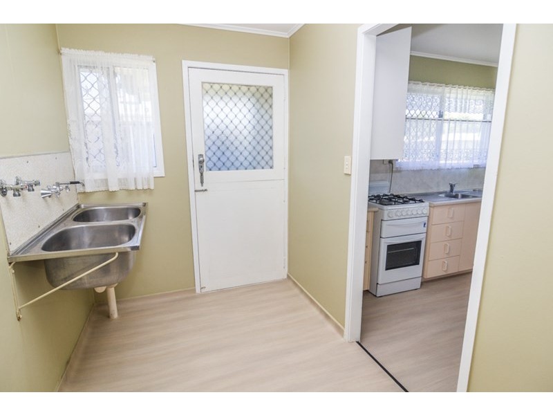 3 Palm Parade, Caboolture South QLD 4510