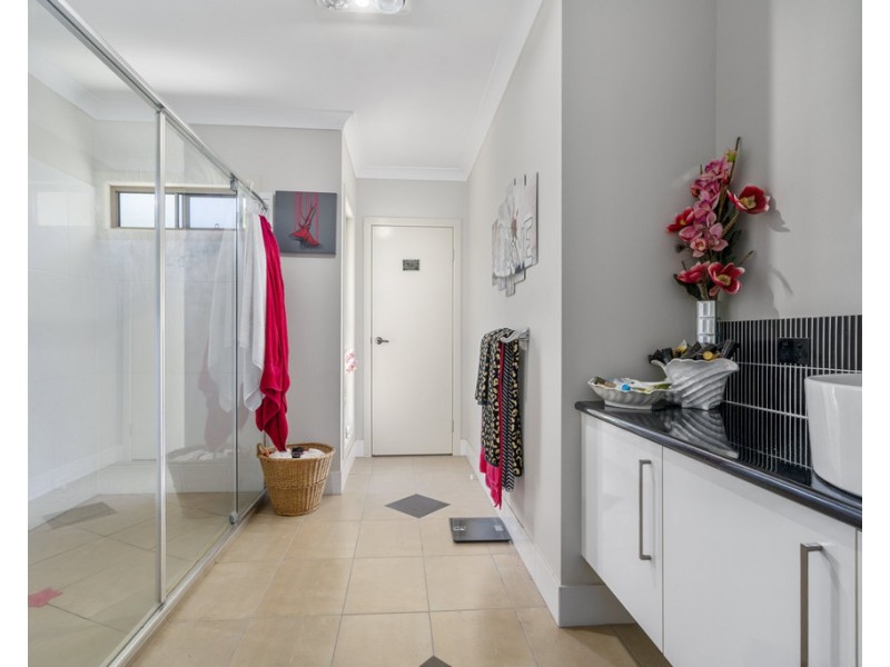 46 Three Ponds Place, Elimbah QLD 4516