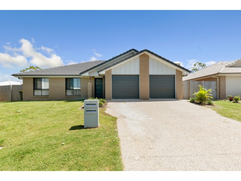 1 and 2/15 Nandina Court, Morayfield QLD 4506