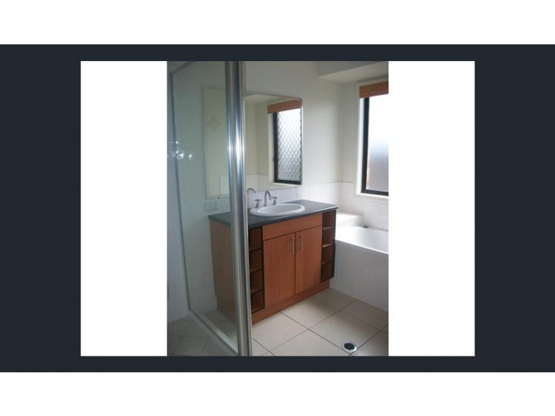 2 Denson Street, Morayfield QLD 4506