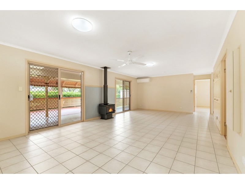 172 Bigmor Drive, Elimbah QLD 4516
