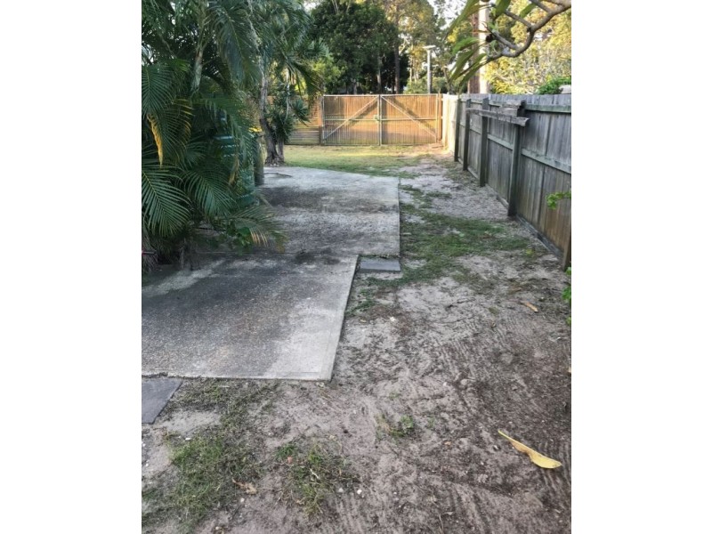 16 First Avenue, Beachmere QLD 4510