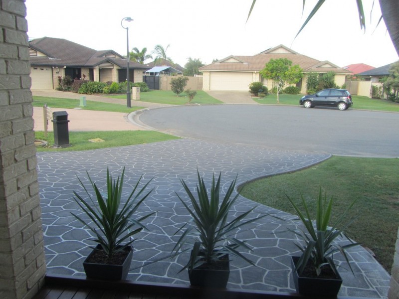 27 Jacques Close, Caboolture QLD 4510