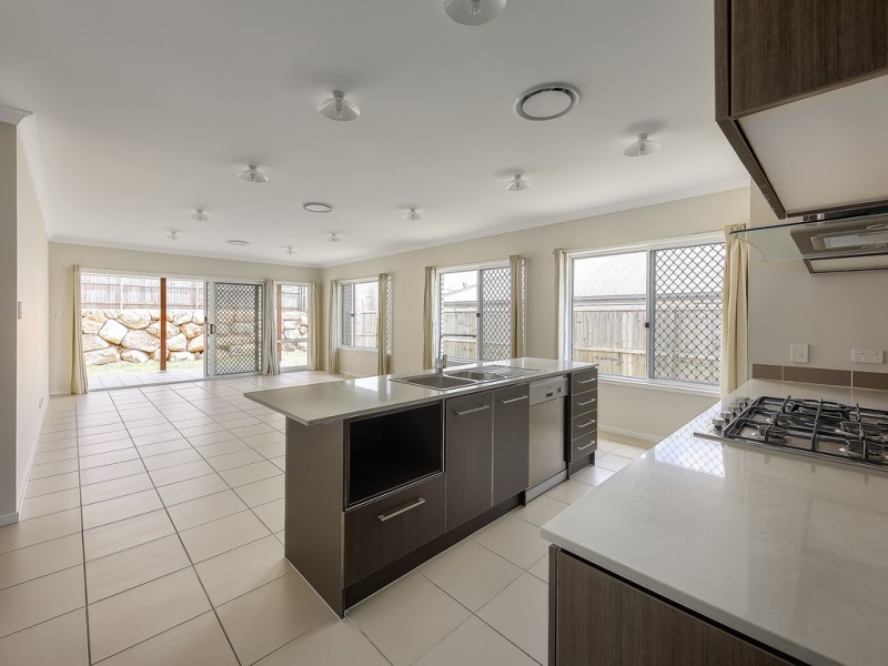 33 Bernard Circuit, Yarrabilba QLD 4207