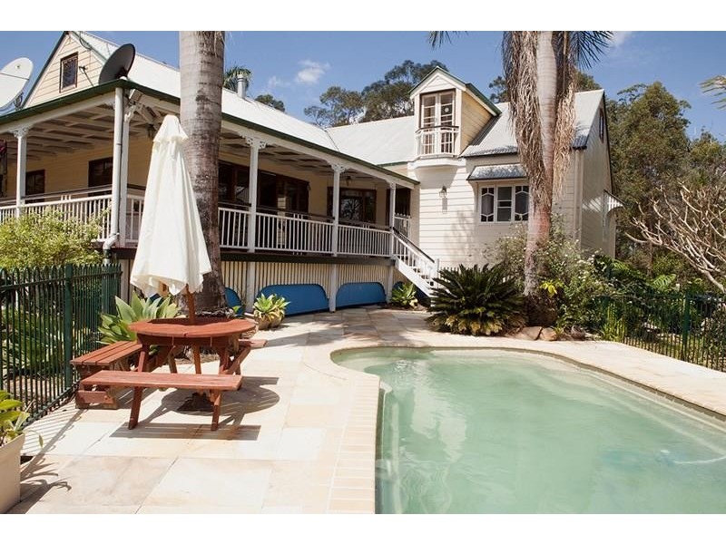 225 Mount Beerwah Road, Glass House Mountains QLD 4518