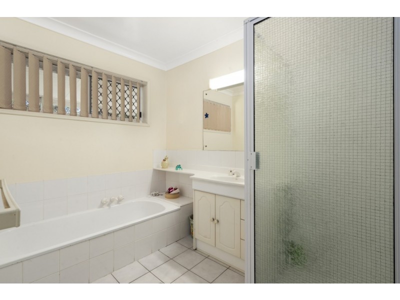 38 Coolbart Court, Morayfield QLD 4506