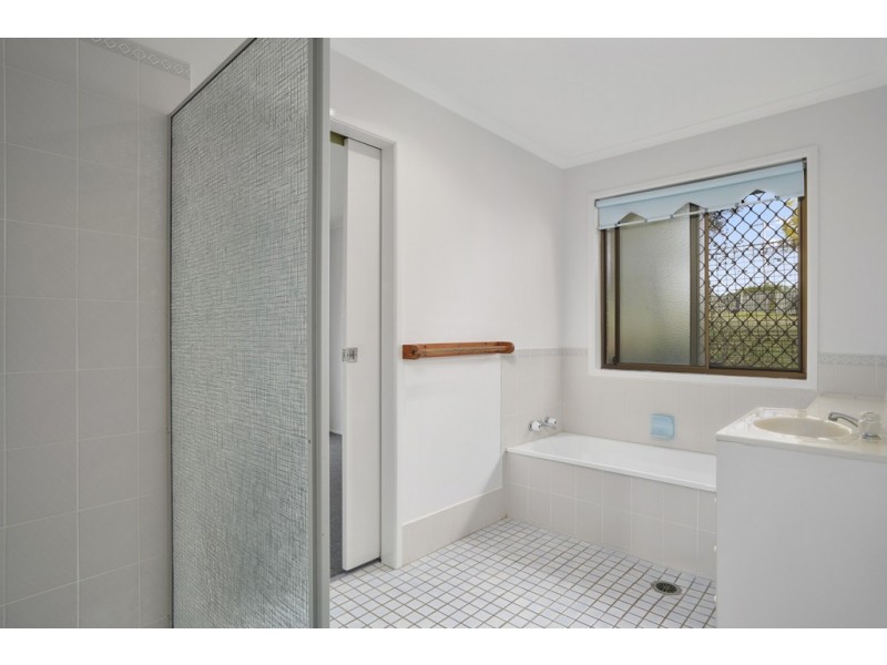 4 Bantry Ave, Burpengary QLD 4505