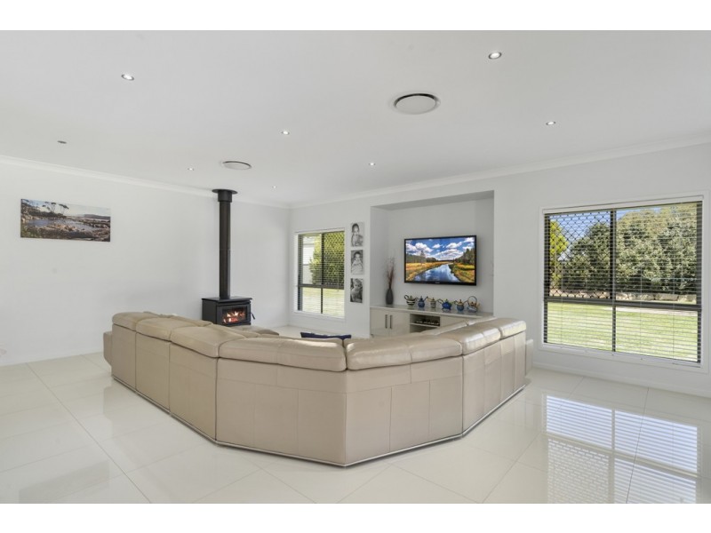 10-14 Northview Place, Elimbah QLD 4516