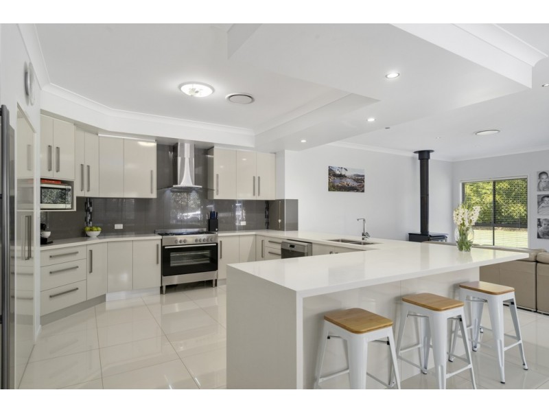 10-14 Northview Place, Elimbah QLD 4516