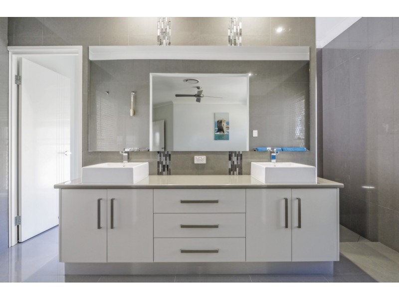 10-14 Northview Place, Elimbah QLD 4516