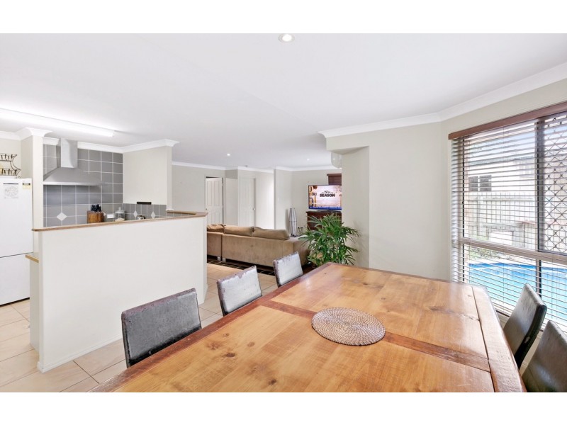 44 Kensington Court, Upper Caboolture QLD 4510