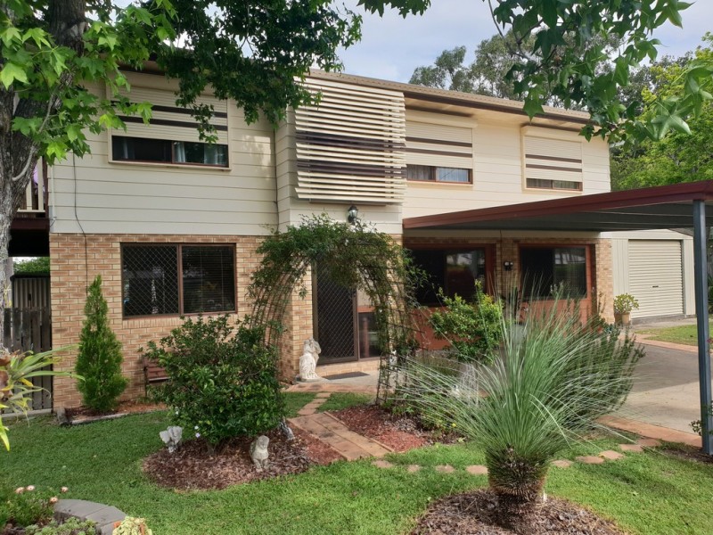 4 Avondale St, Morayfield QLD 4506