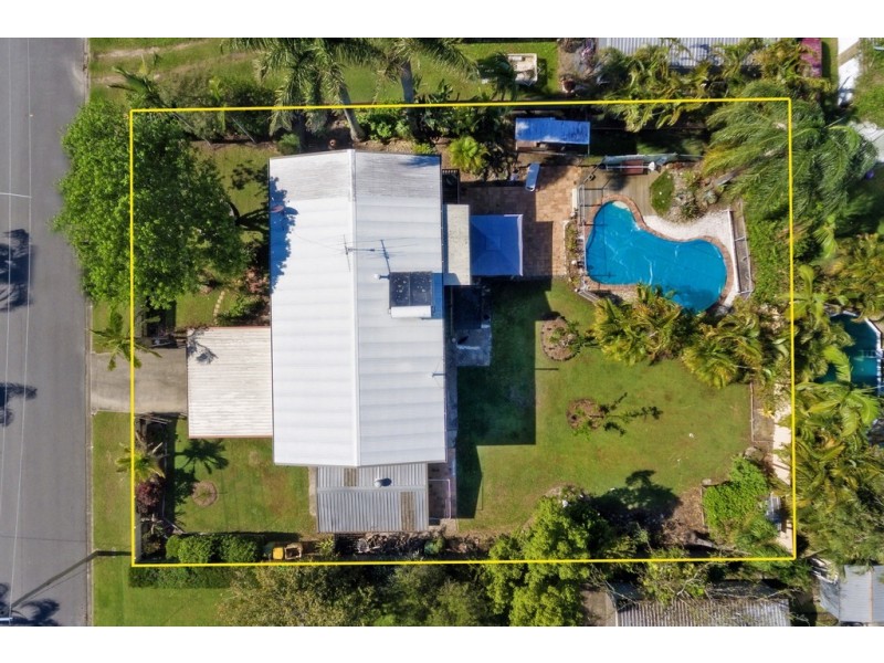4 Avondale St, Morayfield QLD 4506