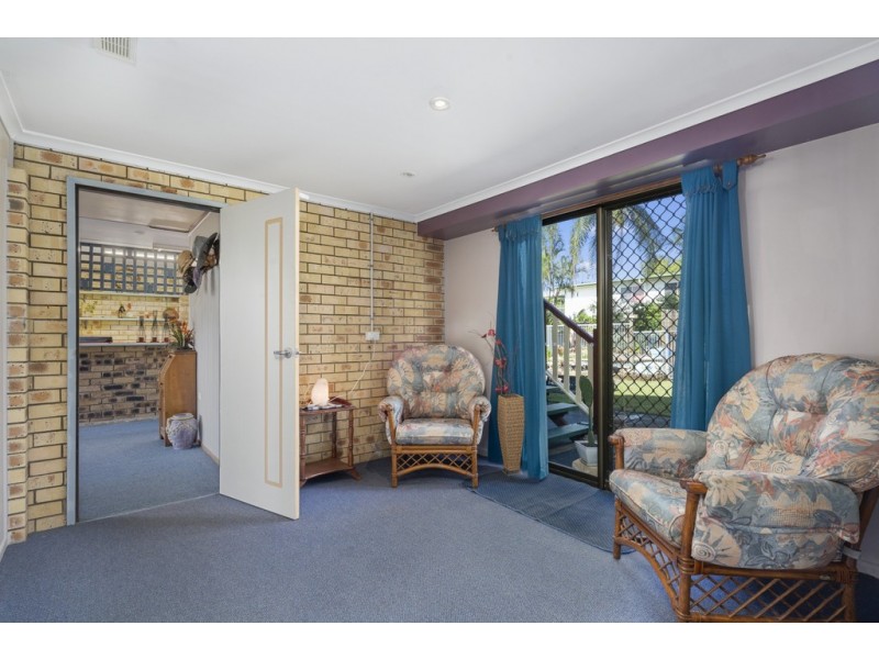 4 Avondale St, Morayfield QLD 4506