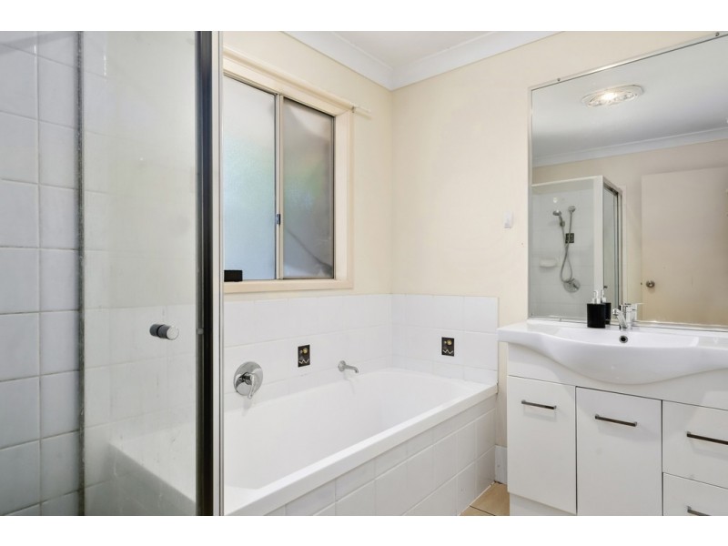 32 Water Street, Kallangur QLD 4503