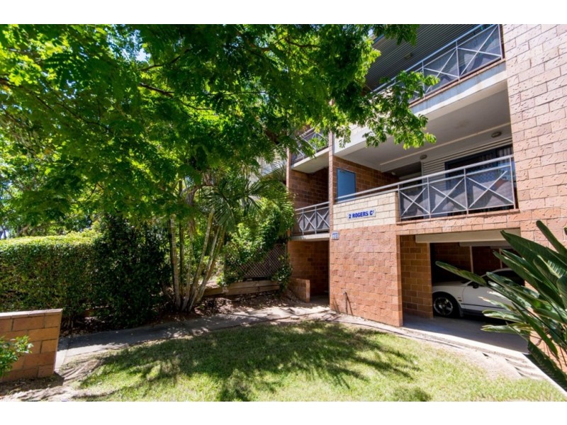 3/2 Rogers Street, Caboolture QLD 4510