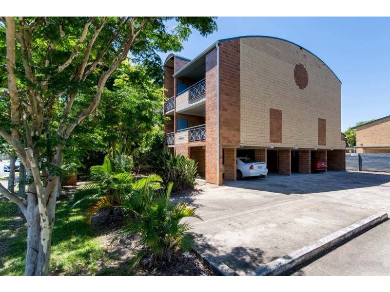 3/2 Rogers Street, Caboolture QLD 4510