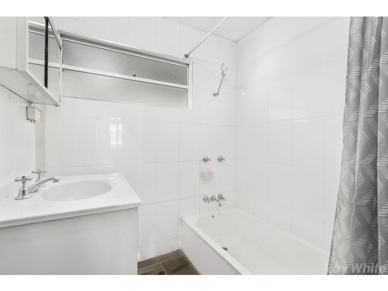 12 Palm Parade, Caboolture South QLD 4510