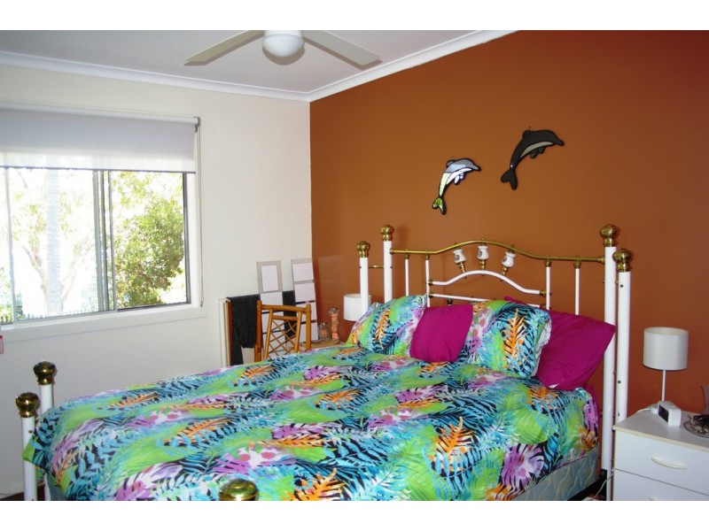 24 Patrick Street, Beachmere QLD 4510