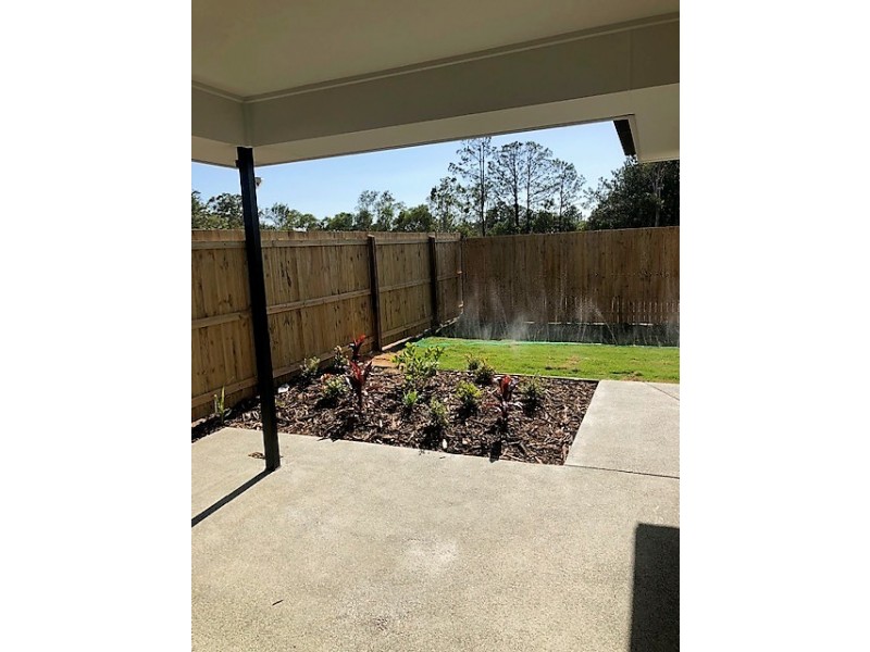 8 Pandora Street, Narangba QLD 4504