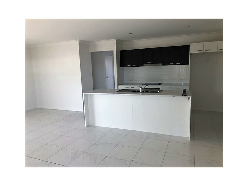 8 Pandora Street, Narangba QLD 4504