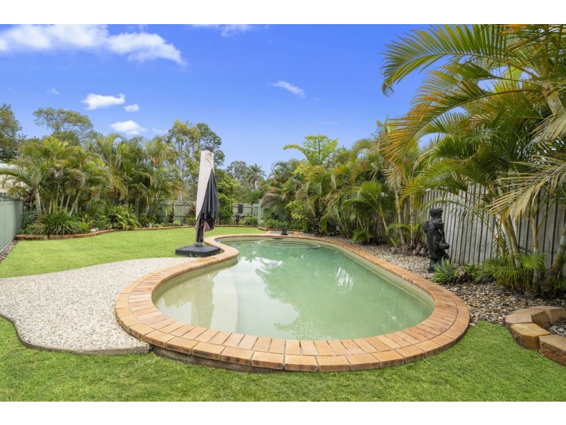 15 Huntington Ct, Deception Bay QLD 4508