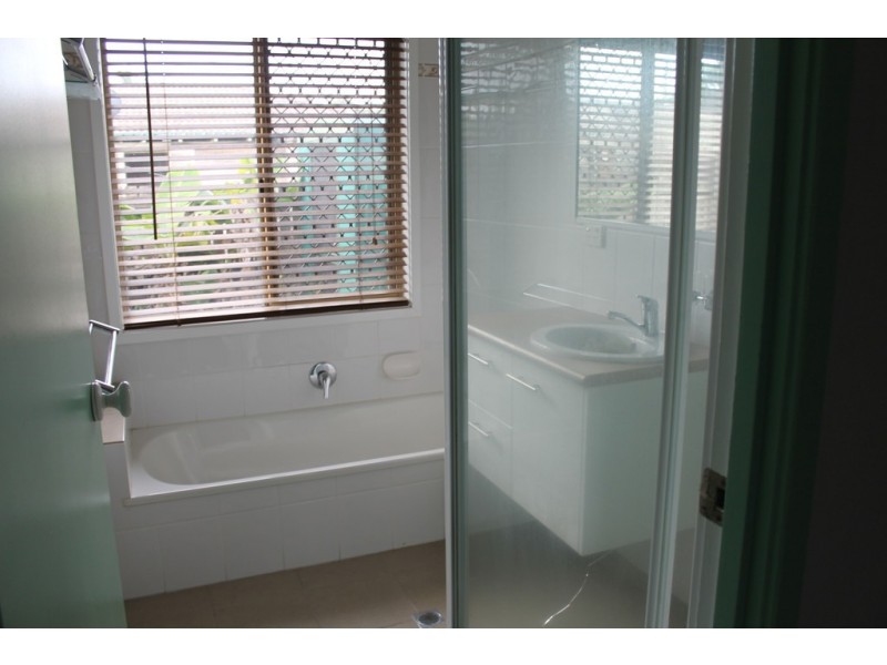 47 Bluebell Street, Caboolture QLD 4510