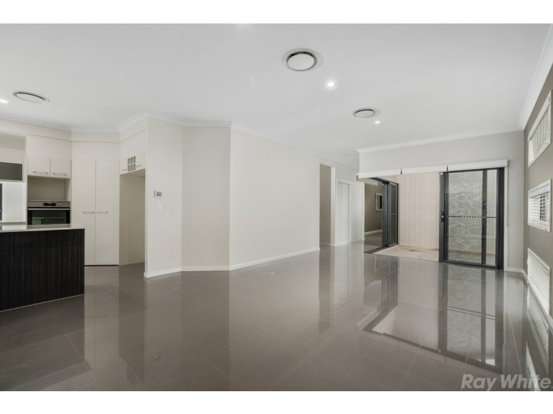 17 Coggins Street, Caboolture South QLD 4510