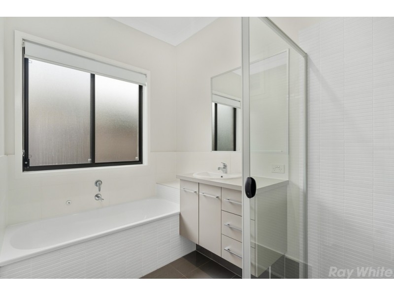 17 Coggins Street, Caboolture South QLD 4510