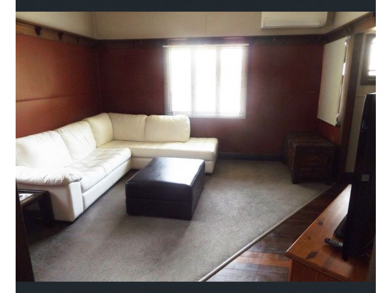 Wattle Camp QLD 4615