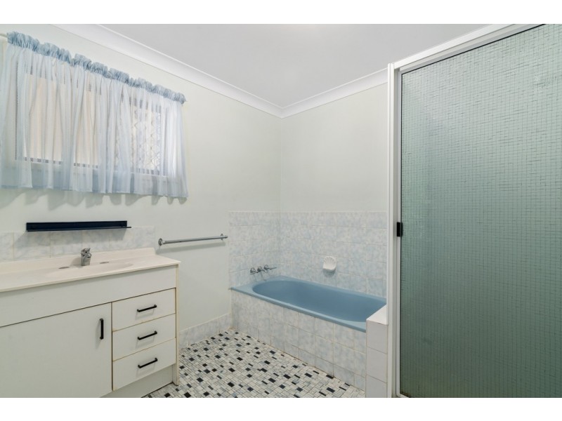 18 Melinda St, Burpengary QLD 4505