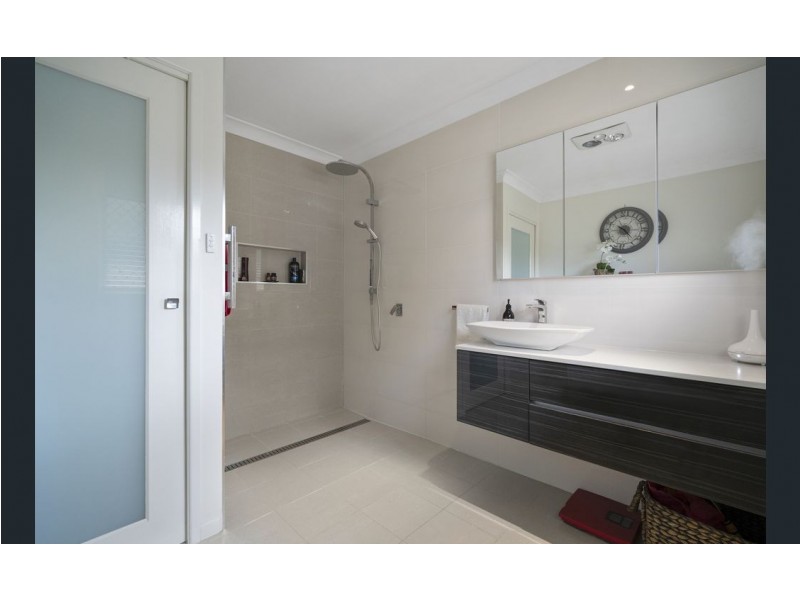 64 Jocelyn Street, Caboolture QLD 4510