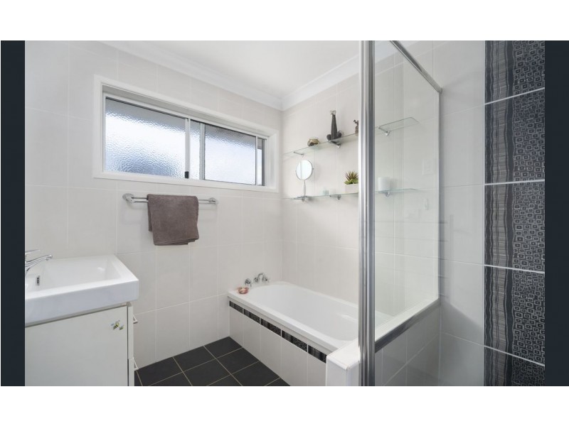 64 Jocelyn Street, Caboolture QLD 4510