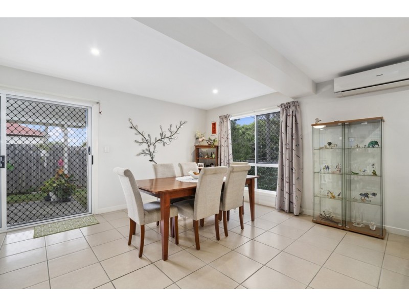 4/20 Armstrong St, Petrie QLD 4502