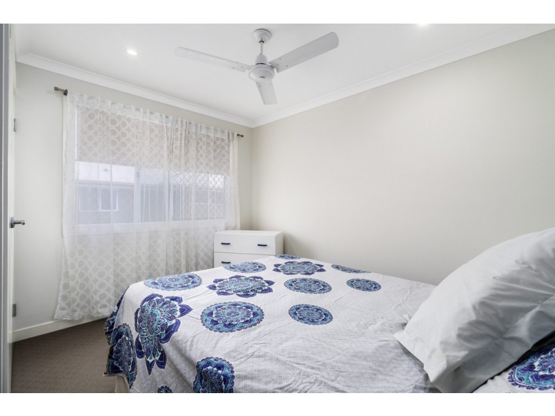 4/20 Armstrong St, Petrie QLD 4502