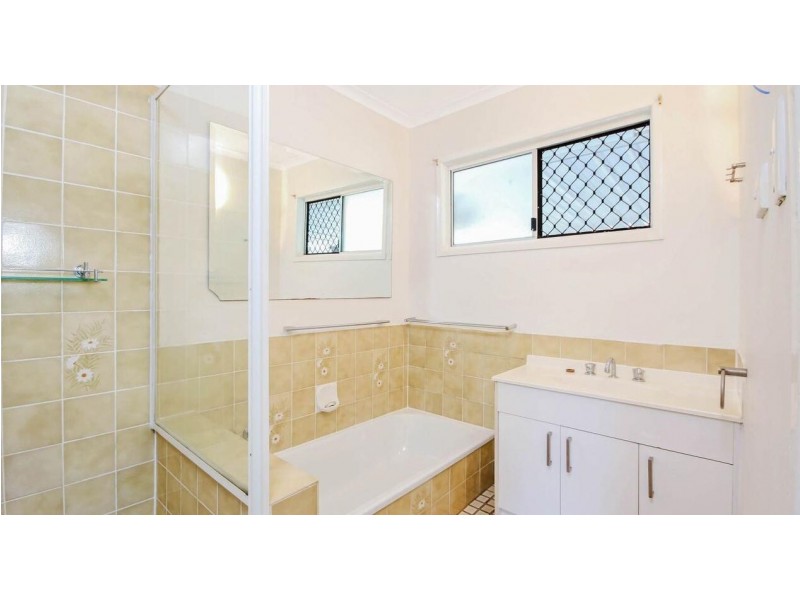 4 Camilla Court, Deception Bay QLD 4508
