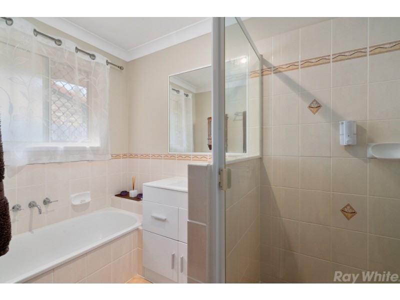 9 Hilldale Crescent, Morayfield QLD 4506