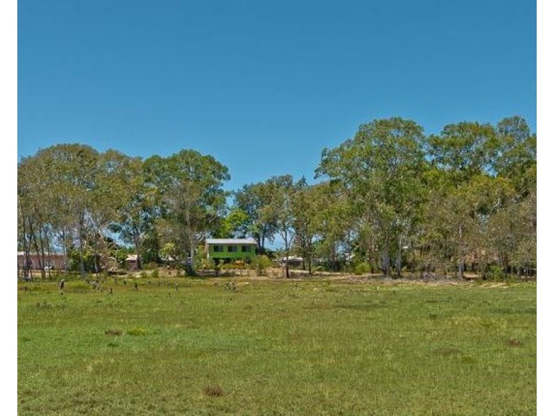 51 Moatah Drive, Beachmere QLD 4510