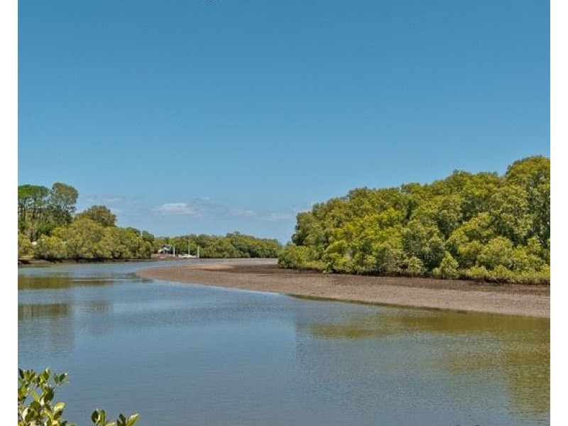 51 Moatah Drive, Beachmere QLD 4510