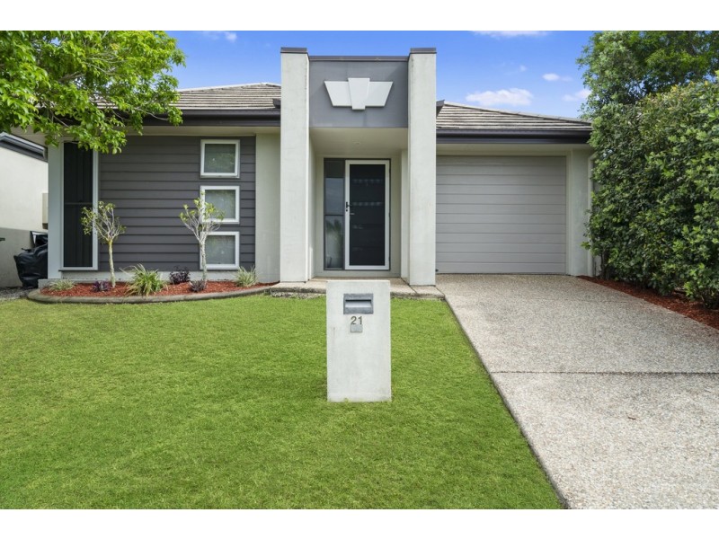 21 Riviera Cres, North Lakes QLD 4509