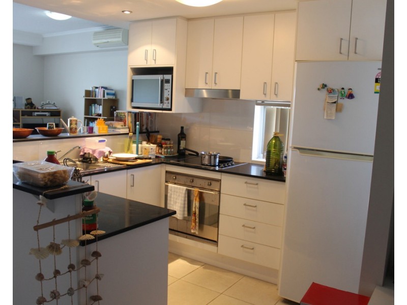 12/1 Mcnaughton Street, Redcliffe QLD 4020