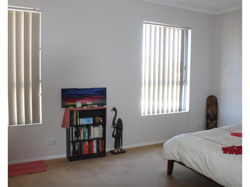 12/1 Mcnaughton Street, Redcliffe QLD 4020