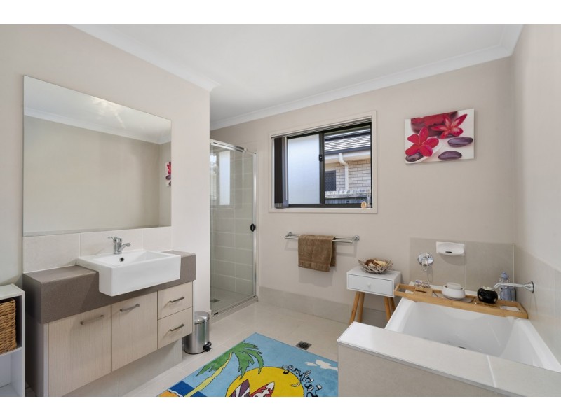 13 Wild Horse Road, Caboolture QLD 4510