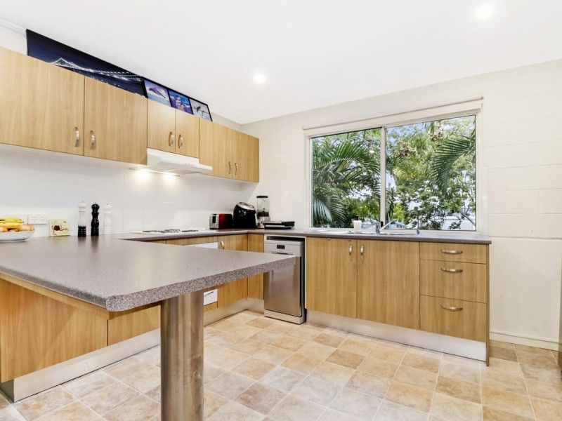 4/6 Railway Parade, Caboolture QLD 4510