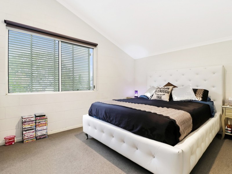 4/6 Railway Parade, Caboolture QLD 4510